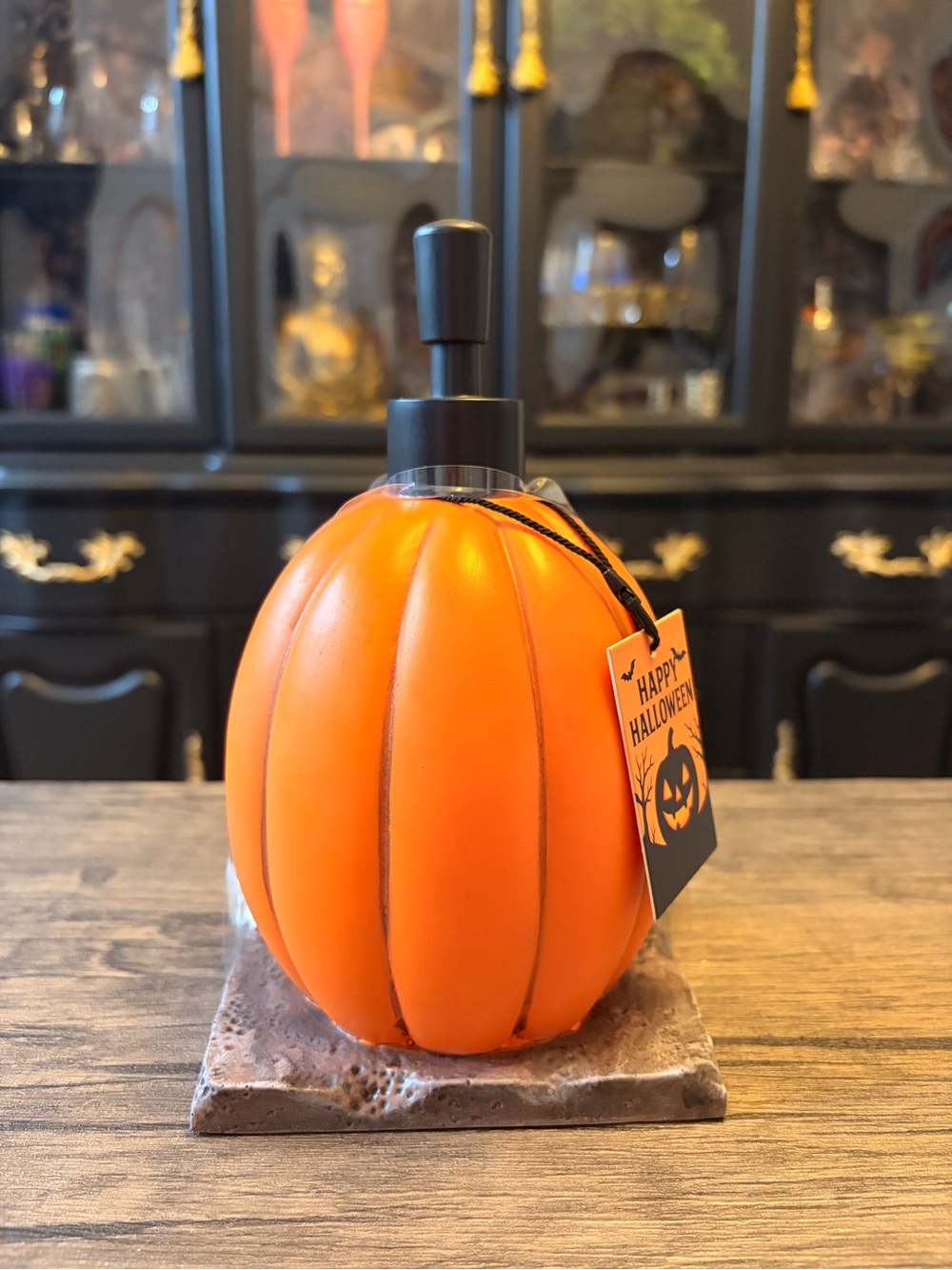 Halloween Pumpkin Soap Dispenser - large 8” x 4.5” - Picture 3 of 8